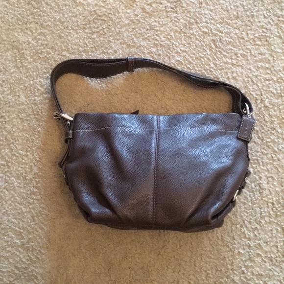 Coach leather handbag - Picture 2 of 8